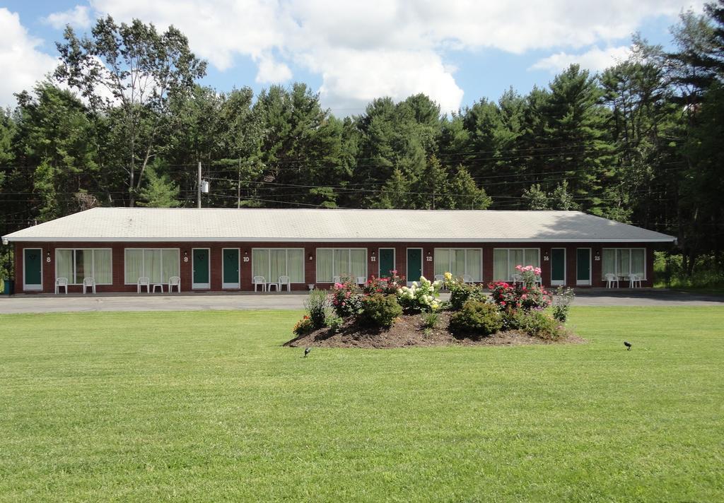 Sara Glen Motel - Saratoga Springs-Glens Falls Fort Edward Exterior foto