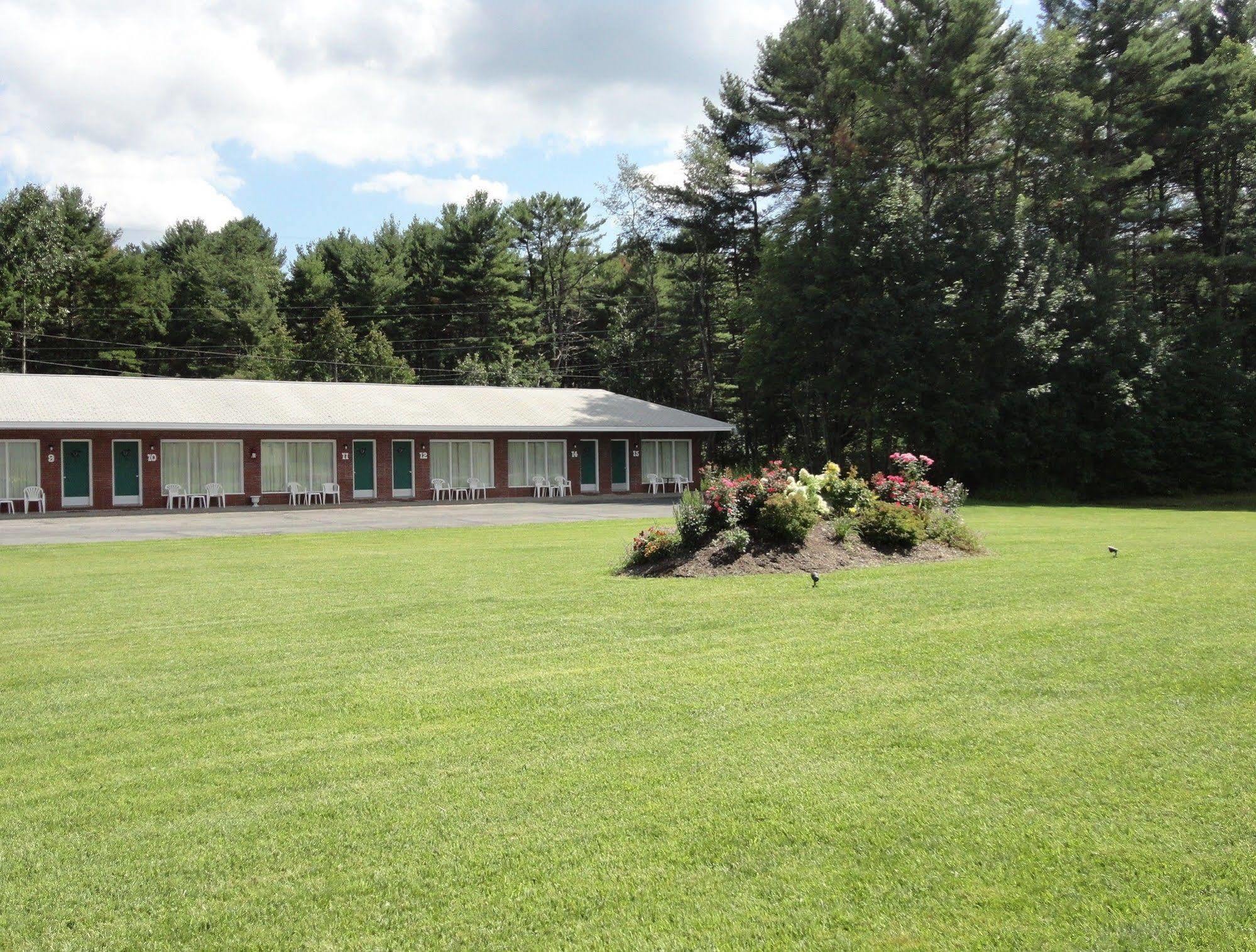 Sara Glen Motel - Saratoga Springs-Glens Falls Fort Edward Exterior foto